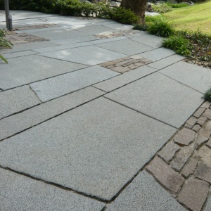 b-P1210972.JPG