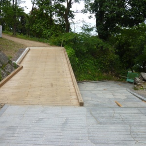 l-P1020775.JPG